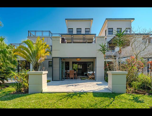 3 BEDROOM APARTMENT FOR SALE IN PALM LAKES ESTATE